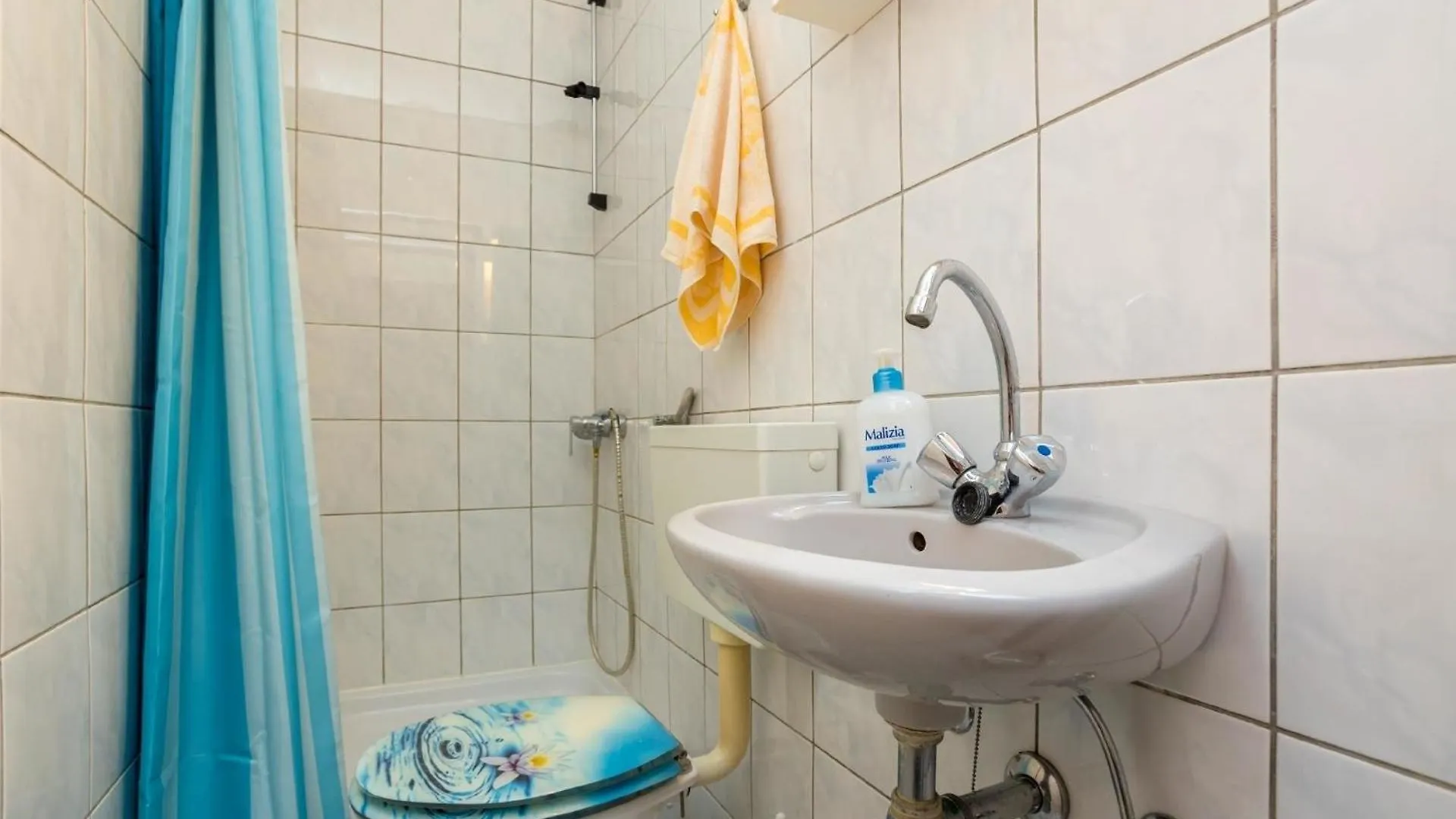 Apartment Ferienwohnung Fuer 3 Personen Ca 35 Qm In Njivice, Kvarner Bucht Krk Croatia