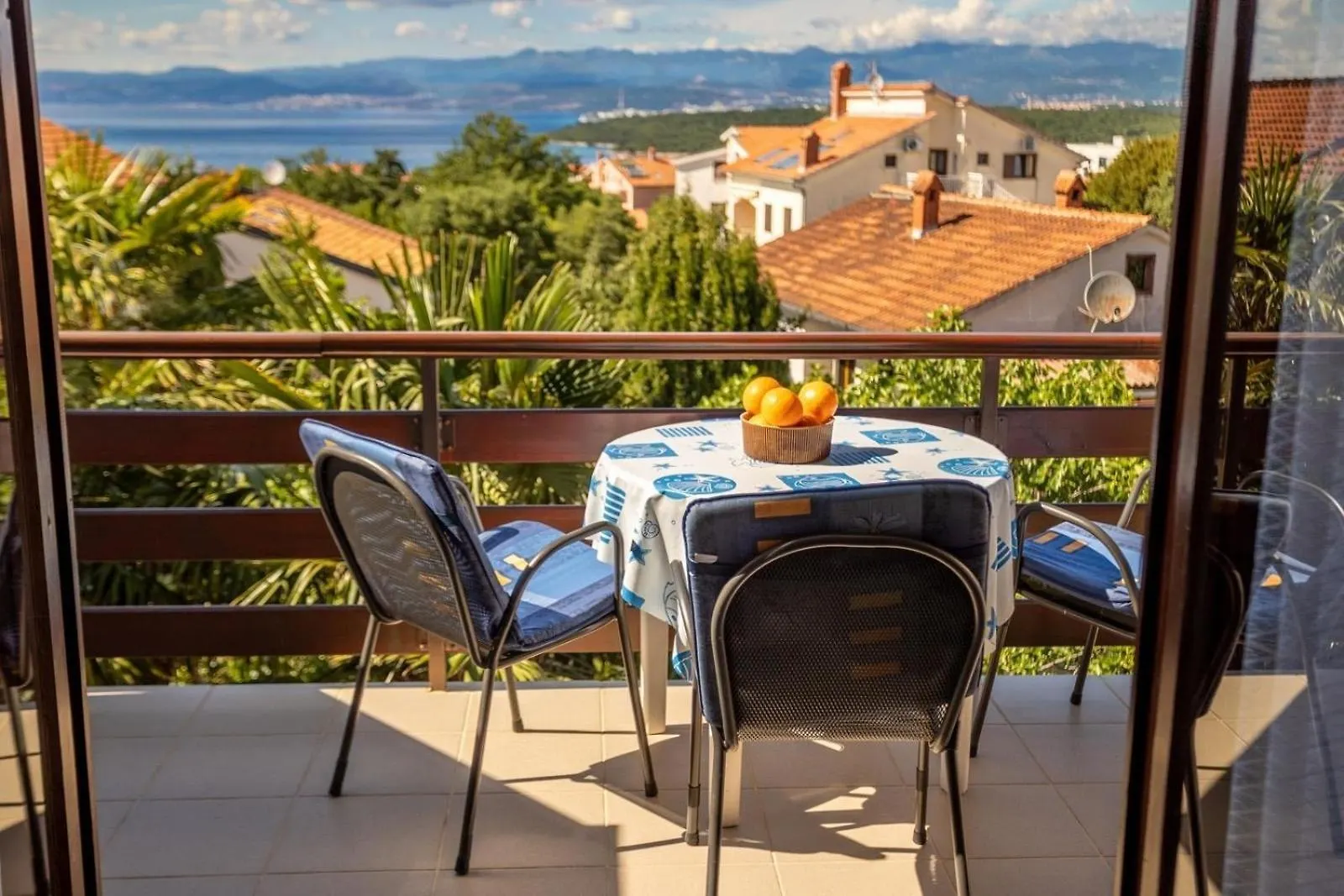 Ferienwohnung Fuer 3 Personen Ca 35 Qm In Njivice, Kvarner Bucht Krk